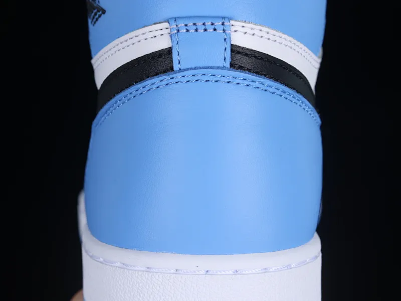 All categories Air Jordan Jordan series basketball shoes Air Jordan 1 High pure original version Air Jordan 1 High OG "UNC Toe" AJ1 Joe 1 black and blue toe DZ5485-400